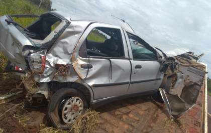 Acidente na br 262 deixa vítimas