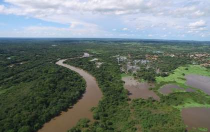 Nível do rio Miranda continua a subir e chega a 7,10 metros