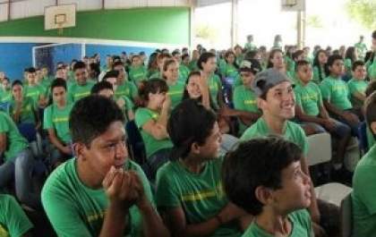 Matrícula de novos alunos na rede estadual de ensino começa na segunda-feira