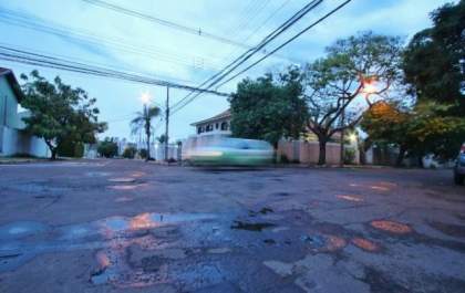 Alerta para chuva forte ainda vale, mas termômetros podem chegar aos 33°C