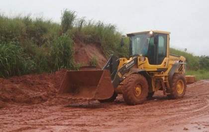 Prefeitura Municipal realizou a limpeza de estrada para Mirandópolis