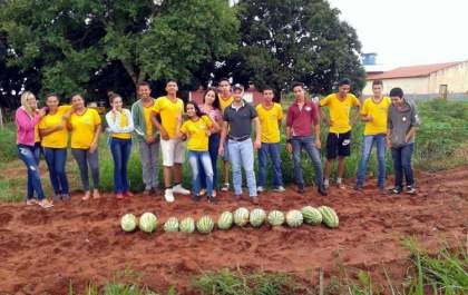 Projeto de Escola Rural valoriza produção rural e o trabalho no campo