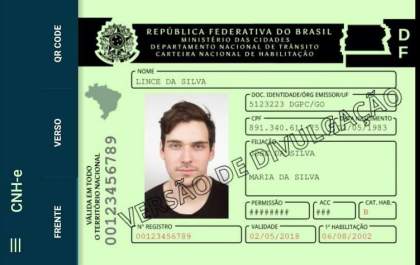 Condutores do Estado já podem obter a versão digital da CNH