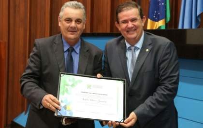 Eduardo Rocha e Angelo Guerreiro assinam amanhã o convênio que garante estágio aos alunos de medicina