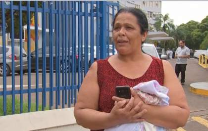 'Era muito cabeluda', diz avó após perceber troca de bebês em maternidade