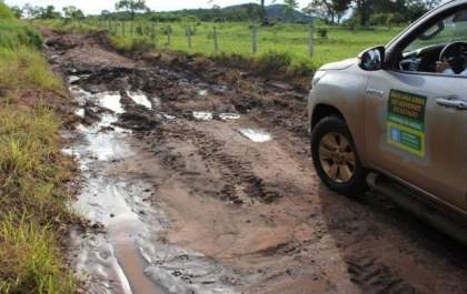 Estado investe R$ 2 milhões para recuperar 52 km de estrada