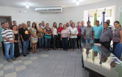 Prefeita Fátima recebe três deputados em uma semana