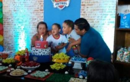 Policiais Militares participam de festa surpresa para crianças de 6 anos com síndrome rara em Três Lagoas