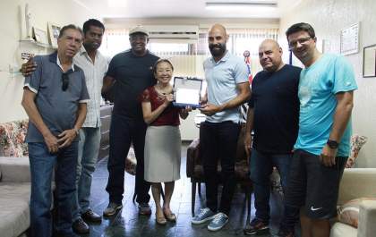 Tamiko recebe o jogador andradinense Bruno Rodrigo