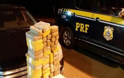 Traficante de 23 anos é preso com R$ 1 milhão em cocaína na BR-262