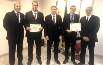 Delegados de Polícia de Andradina e Divinolândia homenageados no Conselho da PC