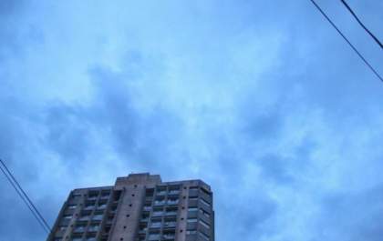 Prepare o guarda-chuva, há possibilidade de chuva em áreas isoladas no decorrer da tarde