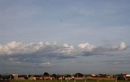 Quinta-feira (11) terá sol entre nuvens e chance de chuva em Três Lagoas