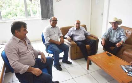 Prefeito e Senador reúnem-se com representantes da União em Campo Grande