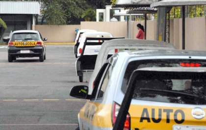 Detran-MS suspende alvarás de 160 autoescolas do Estado