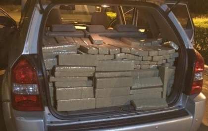 Grupo é preso com 750 kg maconha que seria levada para Goiânia