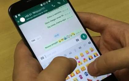 Jovem manda “nudes” no WhatsApp é chantageado na Capital