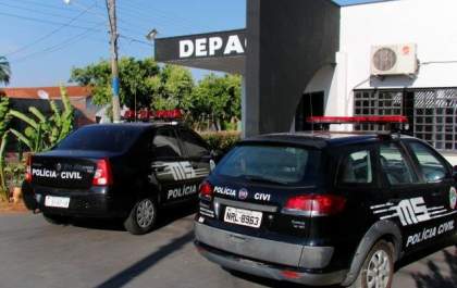 Alterado, paciente causa tumulto em UPA e agride com socos guarda
