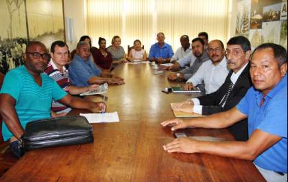 Governo de Andradina recebe diretoria do Sindicato dos Servidores