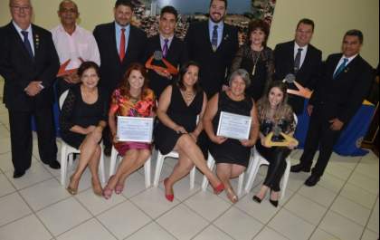 Rotary Club Três Lagoas Cidade das Águas homenageia profissionais do ano 2017