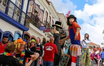 Diretoria de Cultura de Três Lagoas abre inscrições para oficinas de Teatro de Rua
