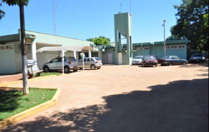 Jovem tem dinheiro, cartões e diversos produtos furtados em veículo
