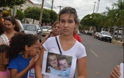 'Retiraram meus filhos brutalmente de dentro da creche', relata Maika