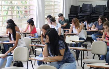 Governo de Andradina e Unesp realizaram prova do Cursinho Diferencial