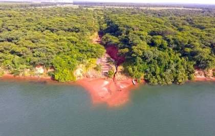 Em Castilho, pescadores criticam Fibria, CESP e querem apoio para legalizar o Pontal