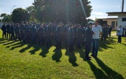 Comandante do 2º Batalhão realiza formatura geral com a tropa