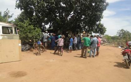 Moradores invadem terreno no bairro Guanabara