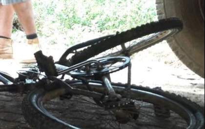 Acidente entre carro e bicicleta deixa ciclista ferido em Três Lagoas