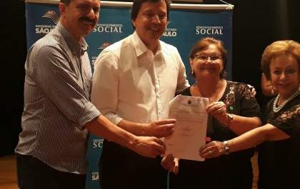 Prefeita Fátima assina convênio para Programas Sociais