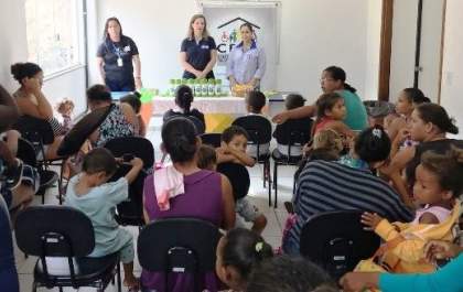 Crianças do Colo de Mãe da Assistência Social de Três Lagoas recebem kits de higiene bucal