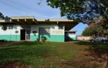 Mulher é encontrada morta por familiares dentro de casa