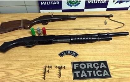 Três são presos e adolescente é apreendido por comércio de armas