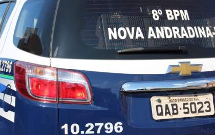 Idosa grita em tentativa de assalto, homem foge e acaba preso pela polícia