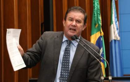 Deputado Eduardo Rocha luta pela reativação do frigorífico de Cassilândia