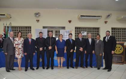 Em evento, Rotary Club de Três Lagoas empossa seis novos membros