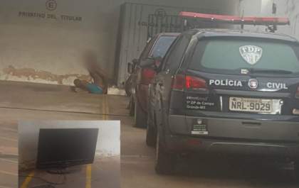 Morador acorda com jovem transtornado dentro de casa e acaba esfaqueado