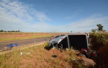 Mulher morta na MS-040 viajava para Santa Rita do Pardo com o filho e marido