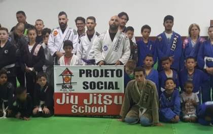 Morador de Três-lagoas cria projeto social com aulas de Jiu-Jitsu gratuitas