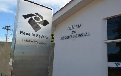 Contribuinte pode aproveitar feriado para fazer a declaração do IR