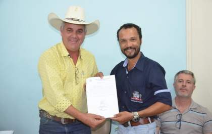 Prefeitura convoca concursados de 2015 para posse
