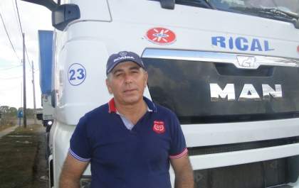 Homem roda o Brasil em busca do filho 'perdido'; o rapaz estaria em Três Lagoas