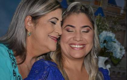 Amor que vence barreiras; Ivone deixou de lado as dificuldades e criou sua filha com todo amor