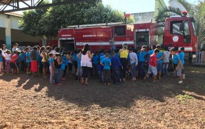 Programa “Saúde na escola” leva Bombeiros até alunos