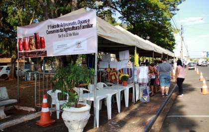 Feira de doces e artesanato atrai a atenção em Andradina