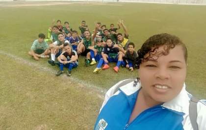 Os filhos que o futebol me trouxe; Glaucielle não tem filhos, mas é mãe de muitos