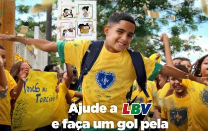 Faça um gol pela infância brasileira!